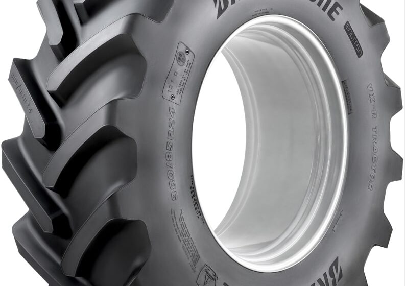 Avec son nouveau VX-R TRACTOR, Bridgestone lance une nouvelle génération de pneus agricoles alliant large traction et longévité