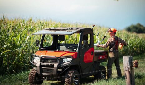 Le transporteur multi-tâches Kioti UTV 2410 homologuéà 50 km/h
