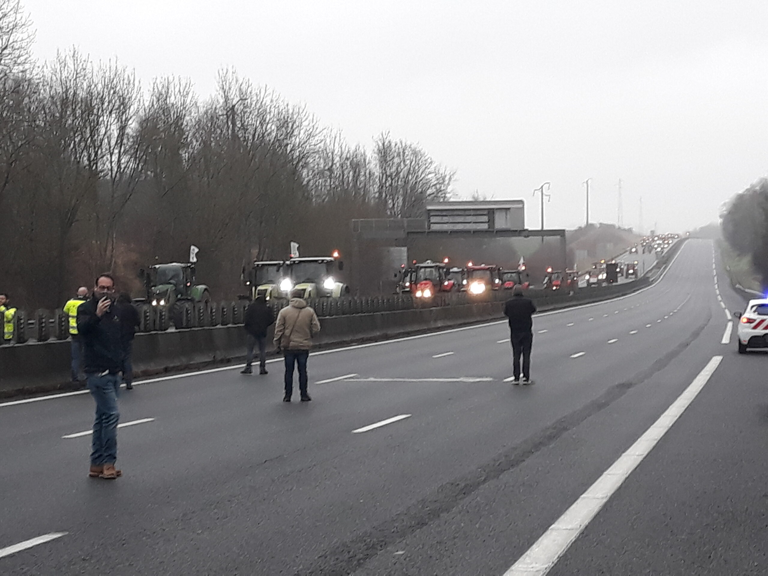Manifestations des agriculteurs: le black friday