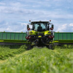 Regroupement d'andains avec ou sans conditionneur : DISCO 9300 C AUTO SWATHER et DISCO 9300 DIRECT SWATHER