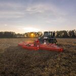 JUMBO X : la herse rotative repliable innovante équipée du système de communication ISOBUS