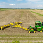 Un déchaumeur Bednar encore plus large pour votre tracteur puissant